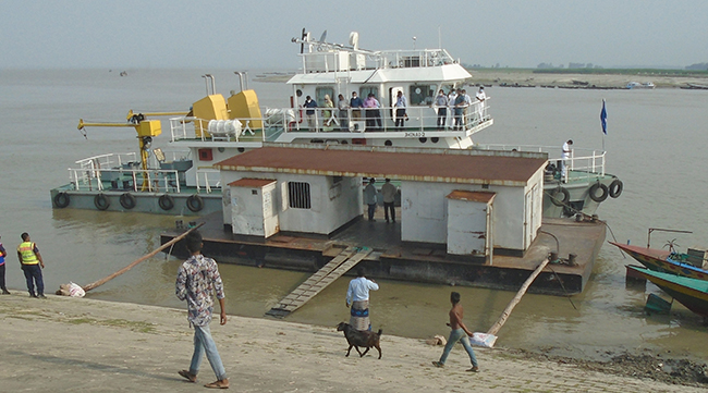 ১২ আগস্ট চালু হচ্ছে মাদারগঞ্জ-সারিয়াকান্দি নৌ রুটে সি ট্রাক