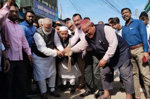 সৈয়দপুরে শেরে বাংলা সড়কের সংষ্কার শুরু

